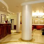 Hotel Donatello 3*